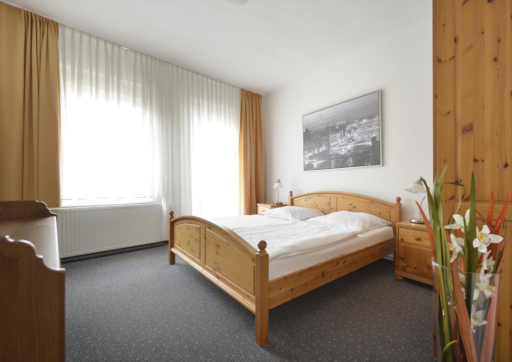 Hotel Zur Post Kleve Kleve  Exteriör bild