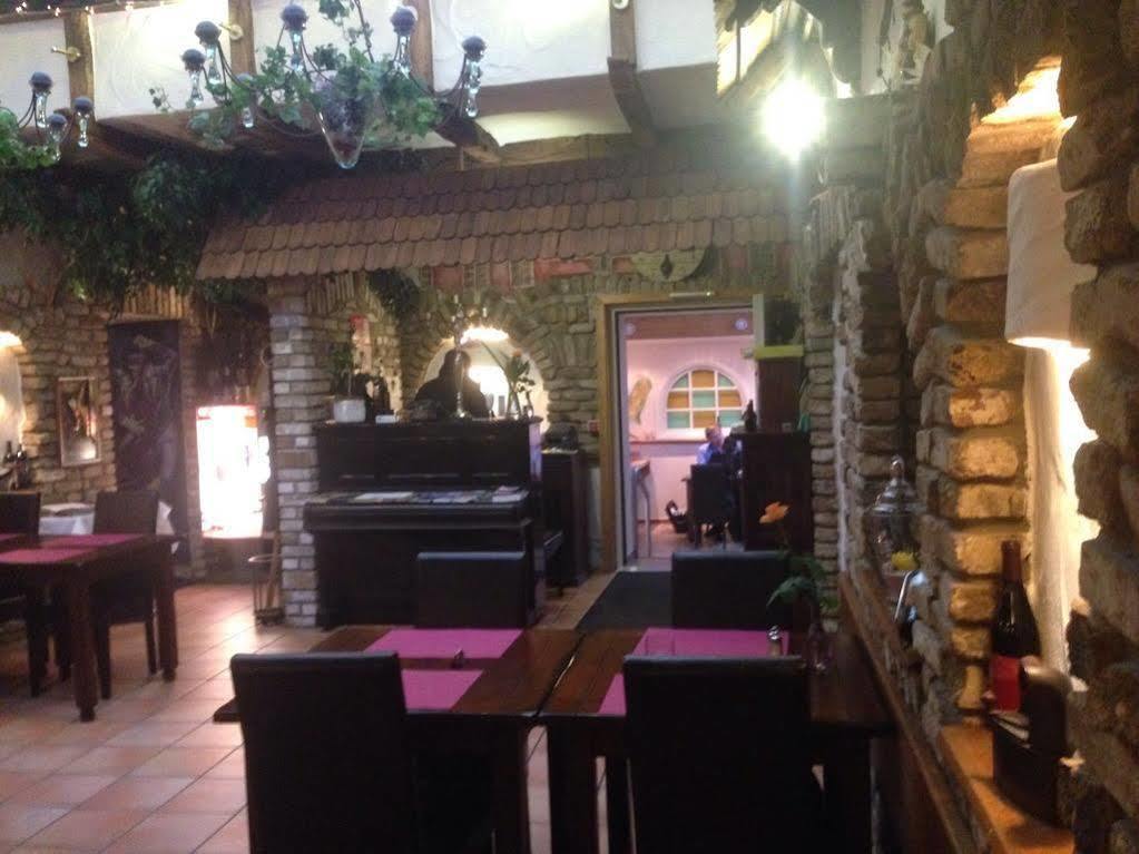 Hotel Zur Post Kleve Kleve  Exteriör bild